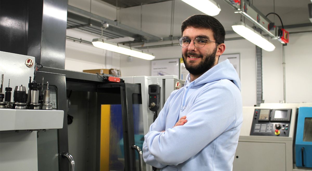 Andrew Smyth, NI Apprentice of the Year, in  an engineering laboratory at SERC